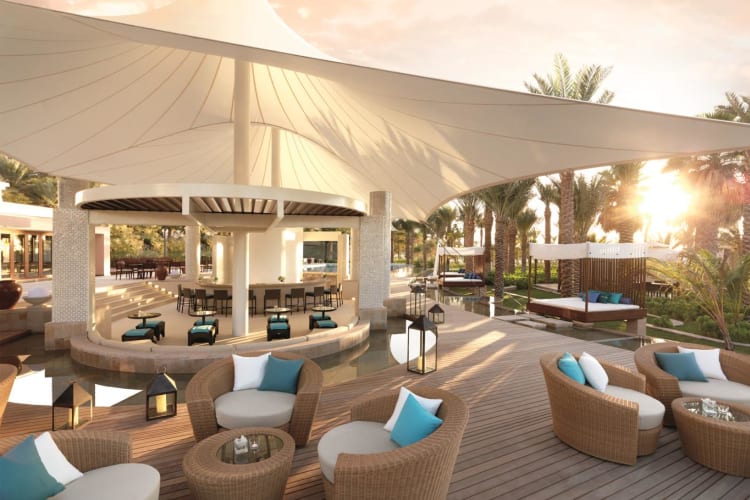 La Baie Lounge